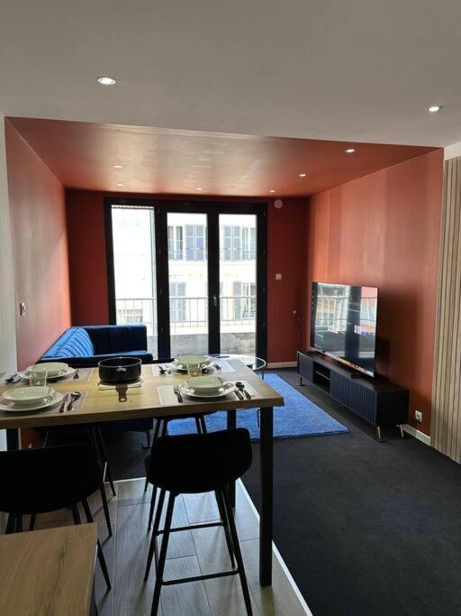 Appt De Standing Centre Ville ตาร์บ ภายนอก รูปภาพ